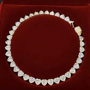 Gold Heart Shaped Necklace 16 Inch 444 E